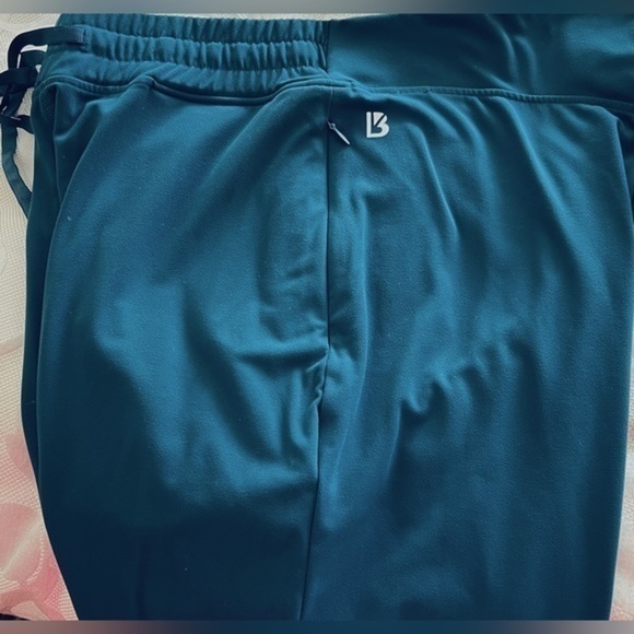 BuffBunny Jewel Jogger (Secret Garden Dark Teal) Under the Sea - Picture 5 of 9